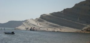 Scala dei Turchi: Cordaro, Regione in campo per la tutela. Vigilanza diurna e notturna...