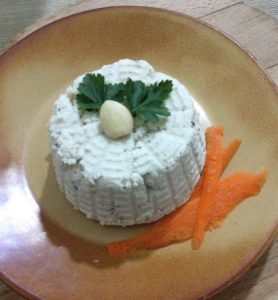 Formaggio di mandorle