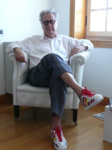 Tutti lo conoscevano come architetto, per via del suo innato gusto del bello in tutte le sue forme...