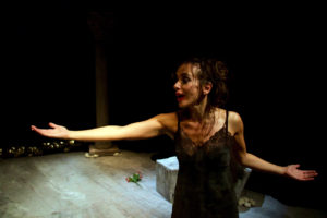 “Non una di meno” al Teatro Libero