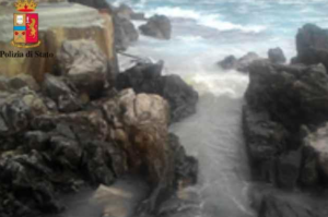 cefalù mare inquinato