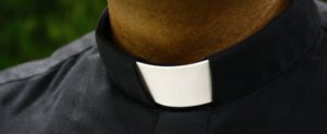 sacerdote arrestato catania