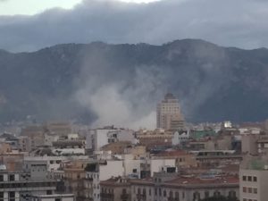 incendio a palermo
