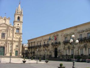 Otto arresti nel catanese