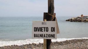 Divieti di balneazione