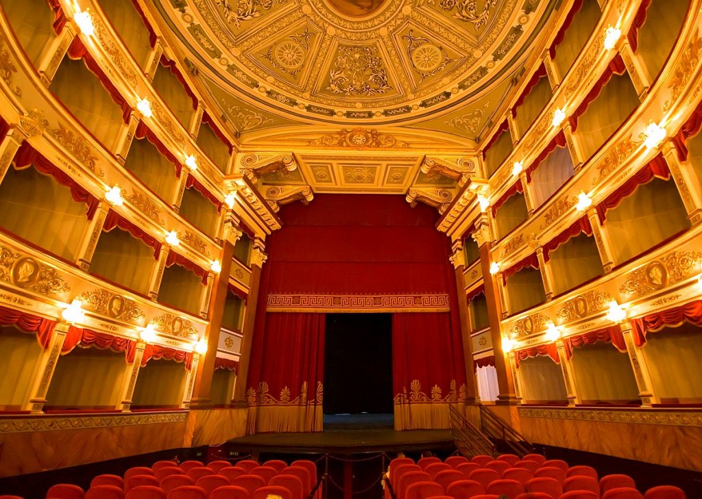 Teatro Vittorio Emanuele Messina: Bells and Spells dal 4 al 6 gennaio