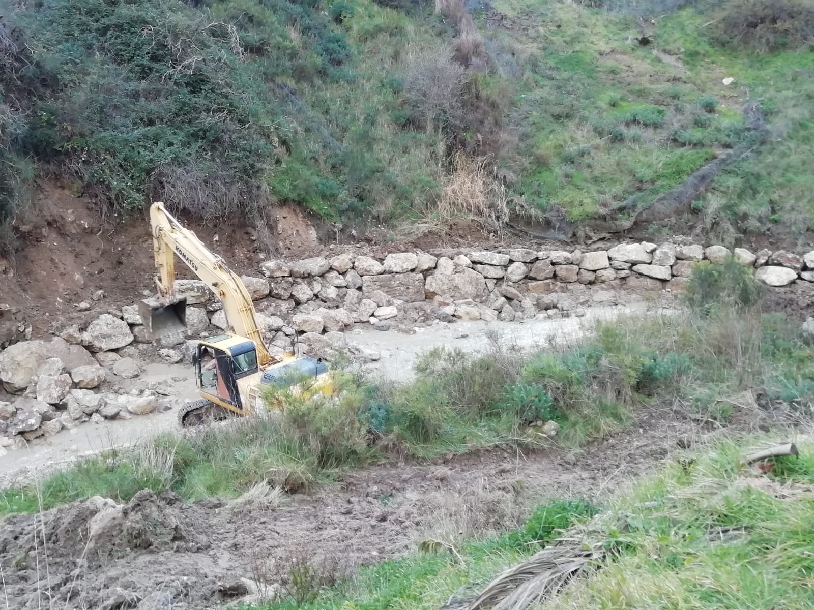 Fiume Salso, in corso lavori di messa in sicurezza  dopo l’esondazione