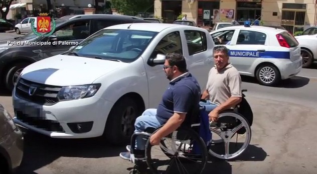 Campagna Insieme, per verificare le barriere architettoniche in città