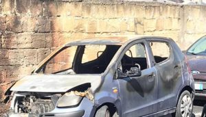Bruciata auto di attivista di Libera