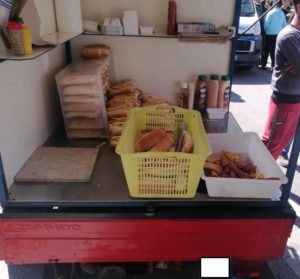 Venditore abusivo panini