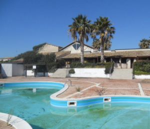 Resort Donnalucata all'asta