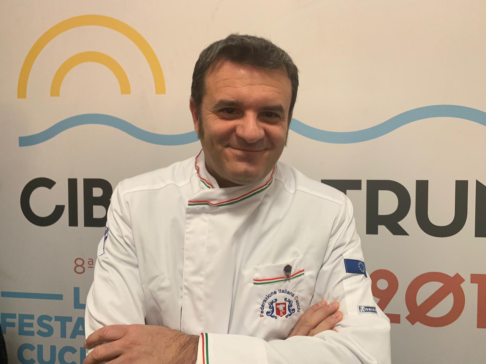 Ministro Centinaio al Cooking Fest di Catania: elogio del Made in Italy