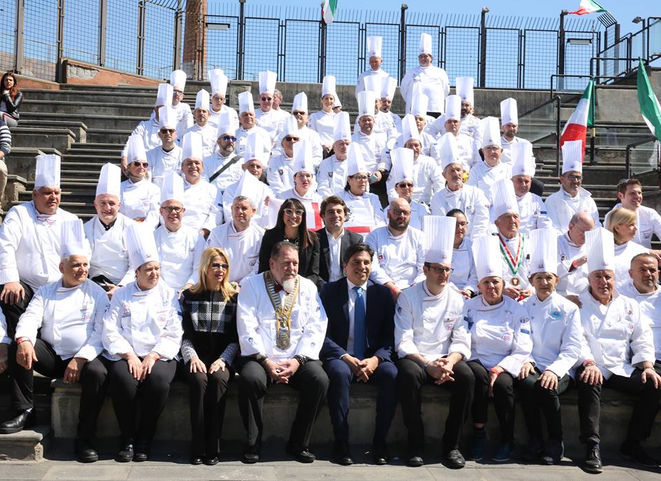 Ministro Centinaio a Catania per il 30° congresso nazionale dei cuochi