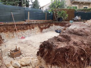 Cantiere edilizio abusivo