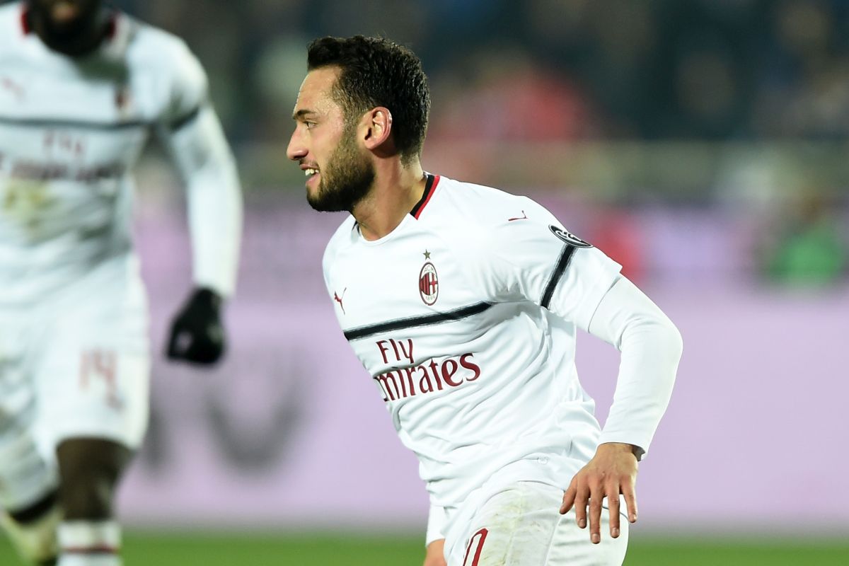 Decide Calhanoglu, Milan batte Fiorentina 1-0