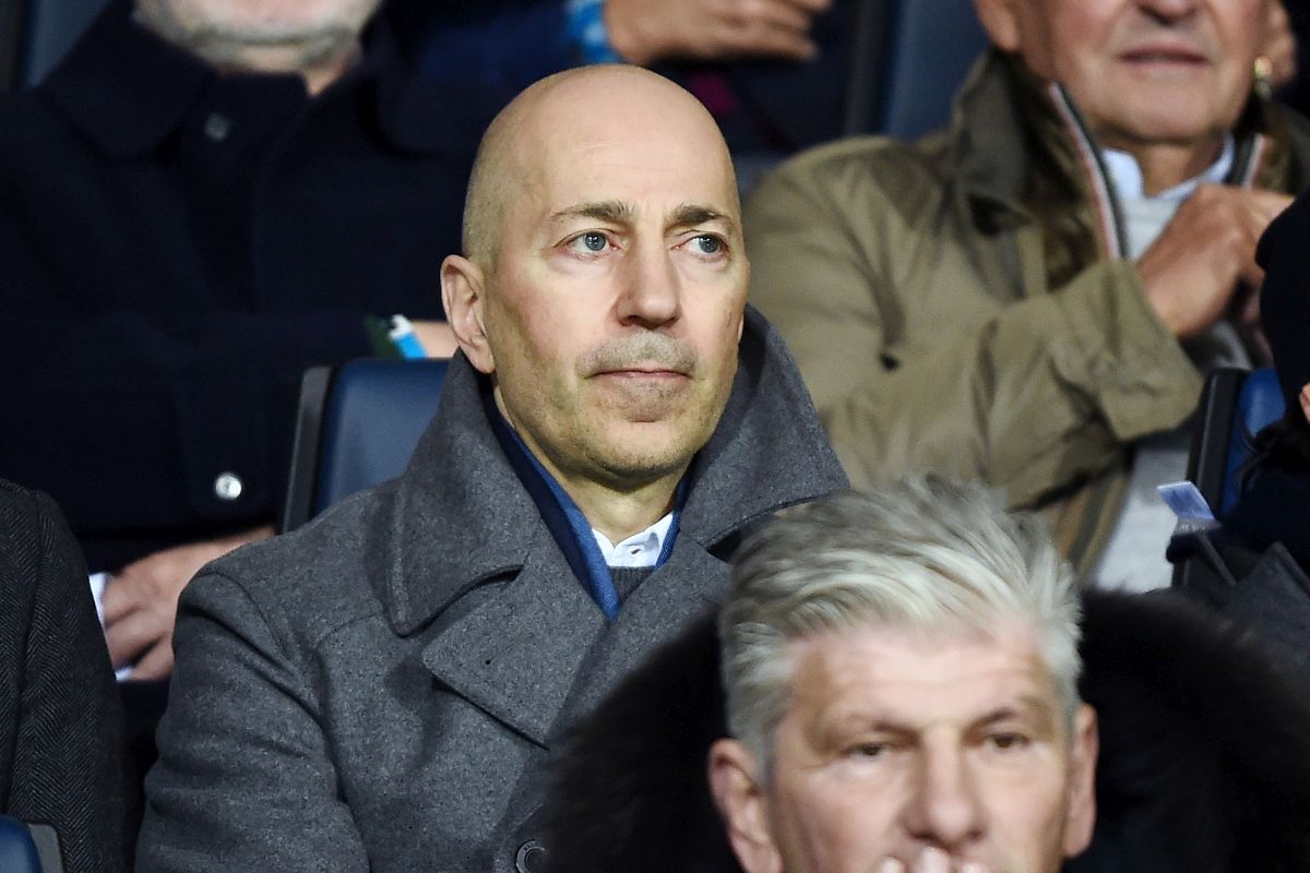 Milan, Gazidis: “Vorrei Maldini rimanesse, poi scelta allenatore”
