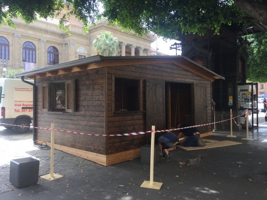 Revocata autorizzazione per “casetta” a Piazza Verdi dal Comune