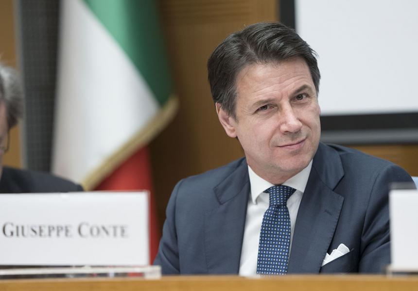 Migranti, Conte: “Frustrante che solidarietà Ue non sia concreta”