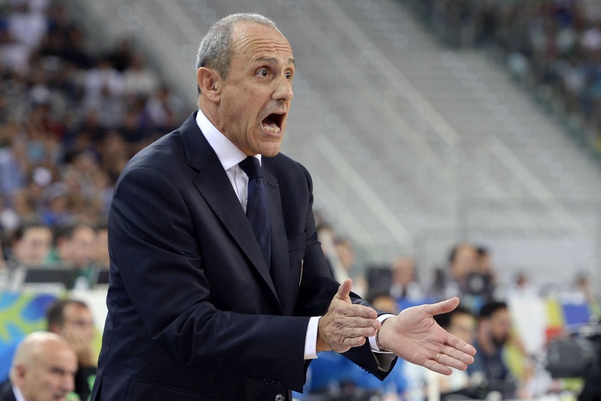 Milano presenta Ettore Messina: “Non sarei tornato solo per allenare”