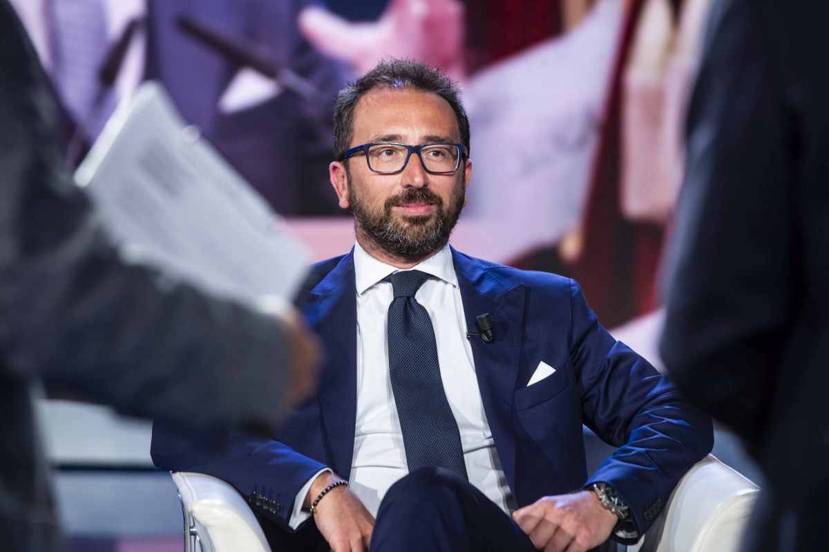 Bonafede: “Riforma della giustizia pronta entro dicembre “