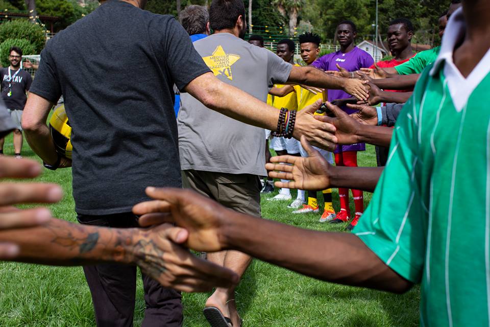 Festa Mediterraneo Antirazzista in piazza Casa Professa, concerti e dj set