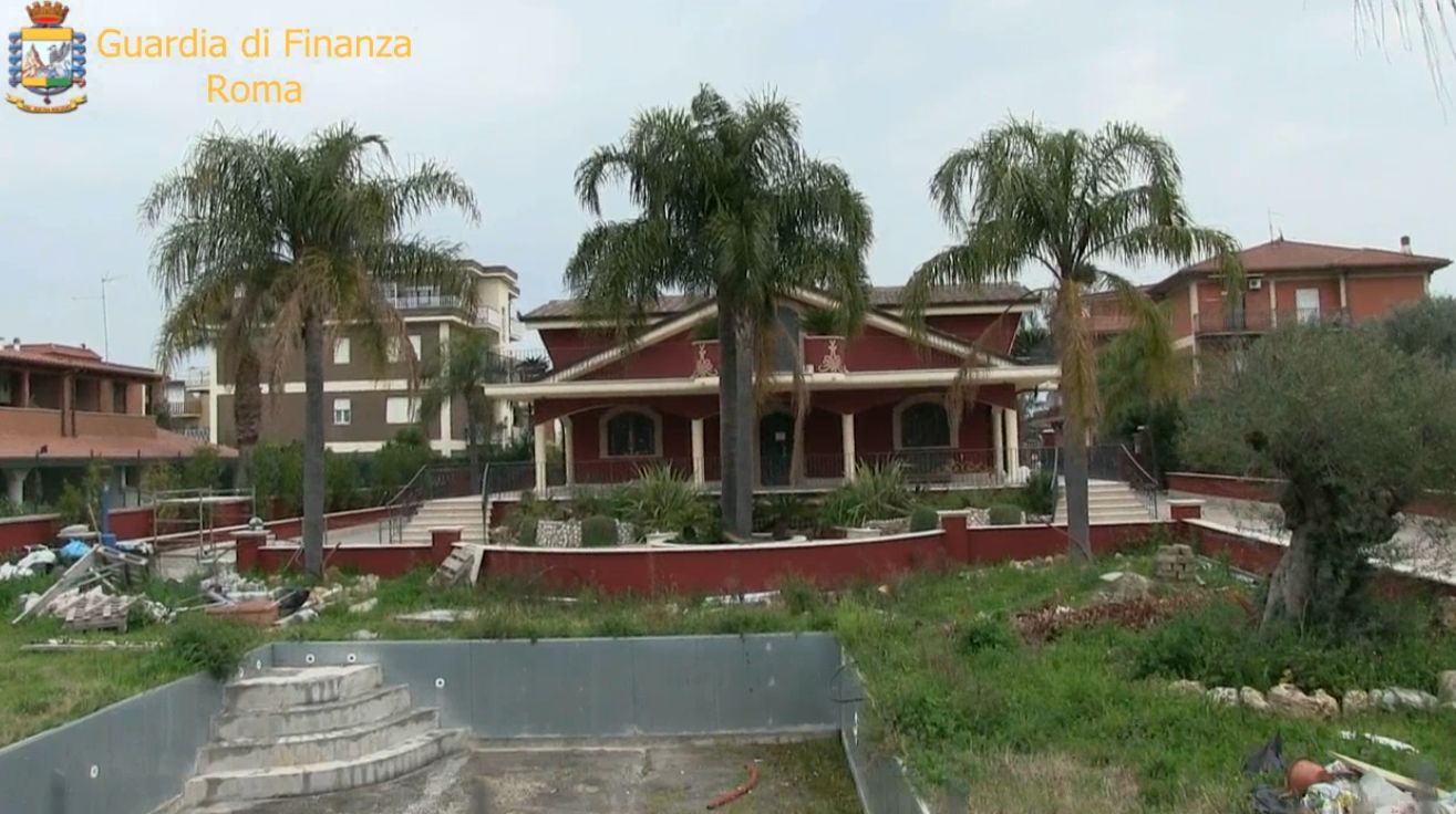 Roma: confiscati beni 4 mln a Guido Casamonica