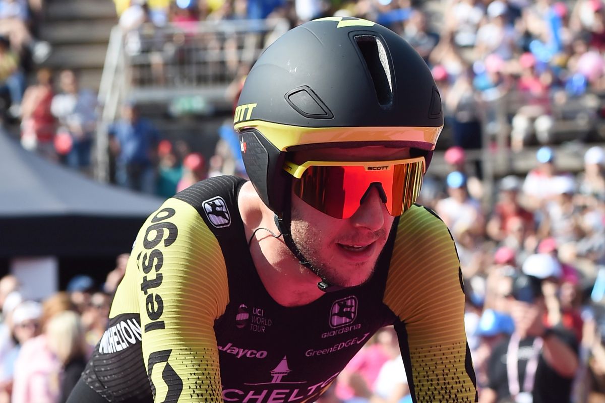 Sui Pirenei vince Simon Yates, Alaphilippe ancora in giallo