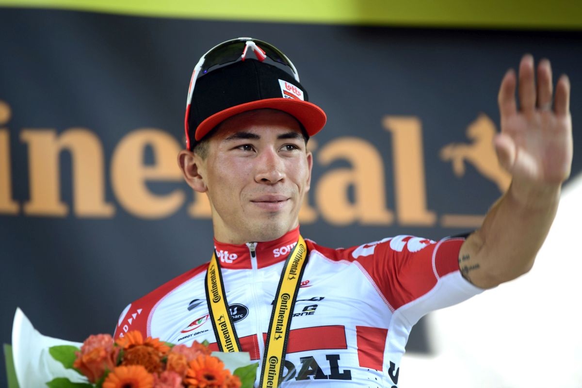 Ewan beffa Viviani in volata, Alaphilippe sempre in maglia gialla