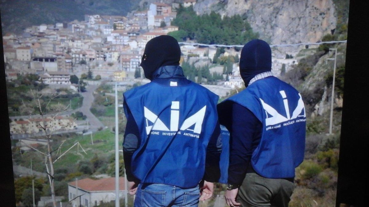 Mafia, confiscato patrimonio da 28 milioni a imprenditore messinese