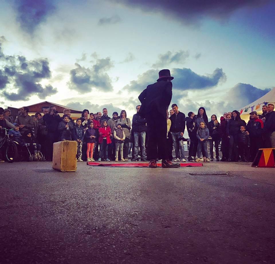 Cefalù Buskers Festival: artisti di strada tra le strade del borgo