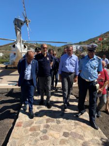 Musumeci a Stromboli e Ginostra