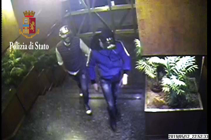 Violenta rapina a Palermo in appartamento, arrestati tre uomini