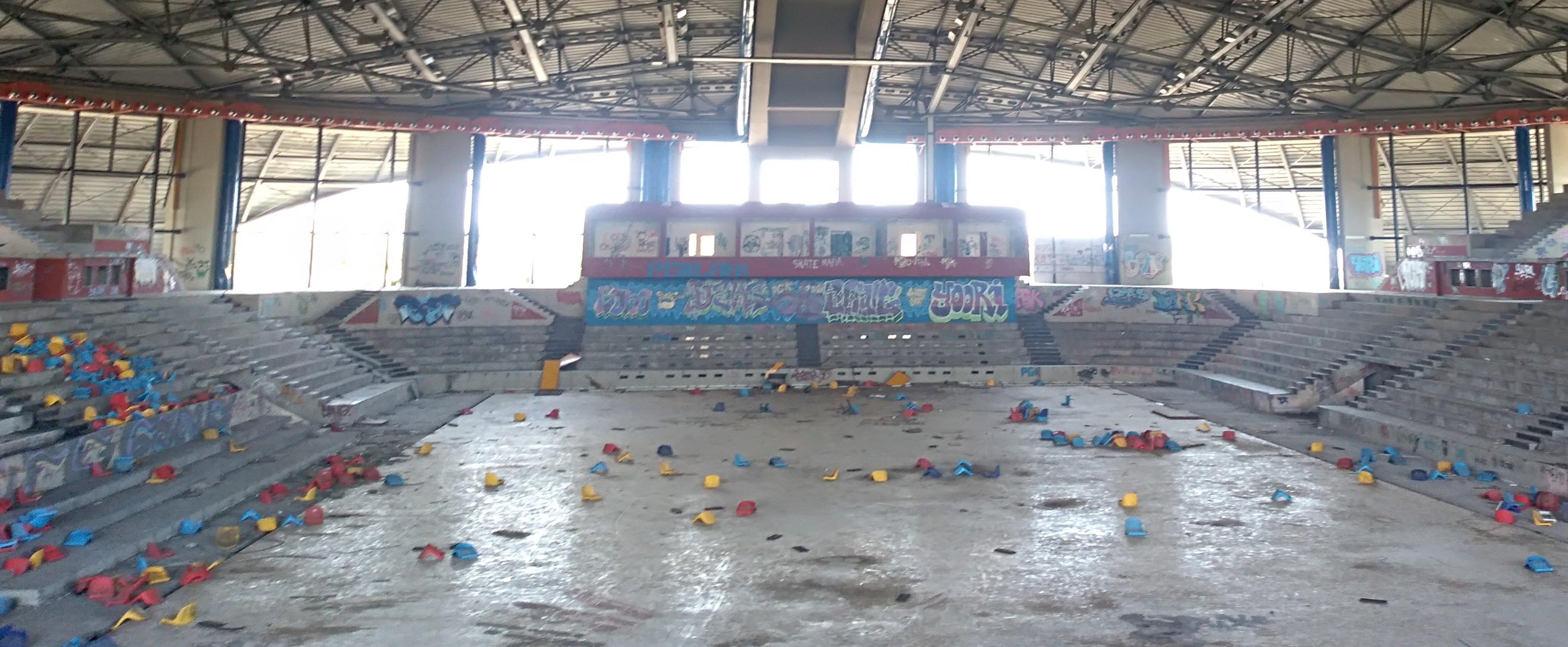 PalaNesima a Catania ancora in stato di abbandono, la denuncia