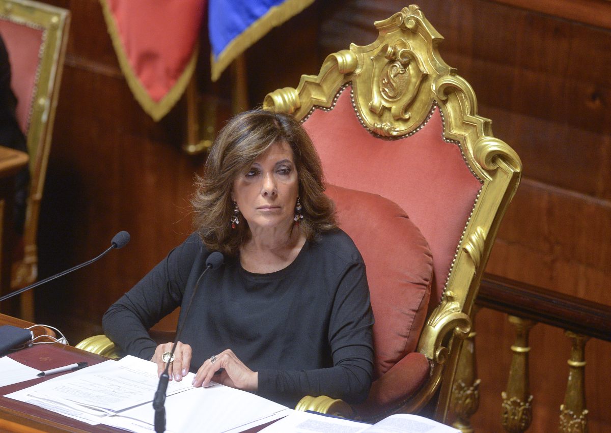 Casellati: “Convocare l’aula sul calendario dei lavoro non è forzatura”