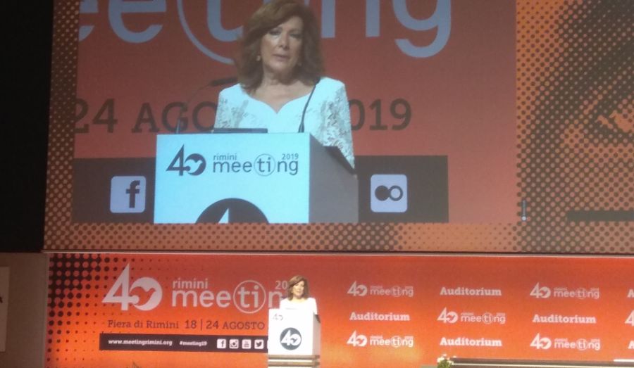 Casellati “Da istituzioni e politica sostegno alla famiglia”