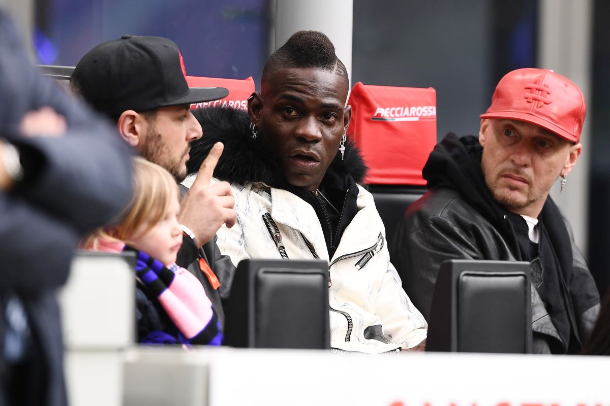 Balotelli torna a casa, ufficiale la firma col Brescia