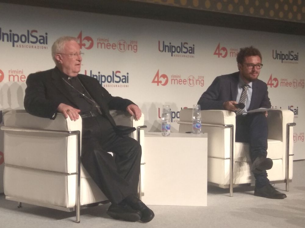 Bassetti (CEI) “La crisi va affrontata con tutte le forze”