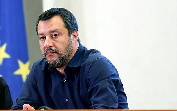 Salvini, “Nessuno sconforto, i partiti spieghino l’inciucio agli italiani”