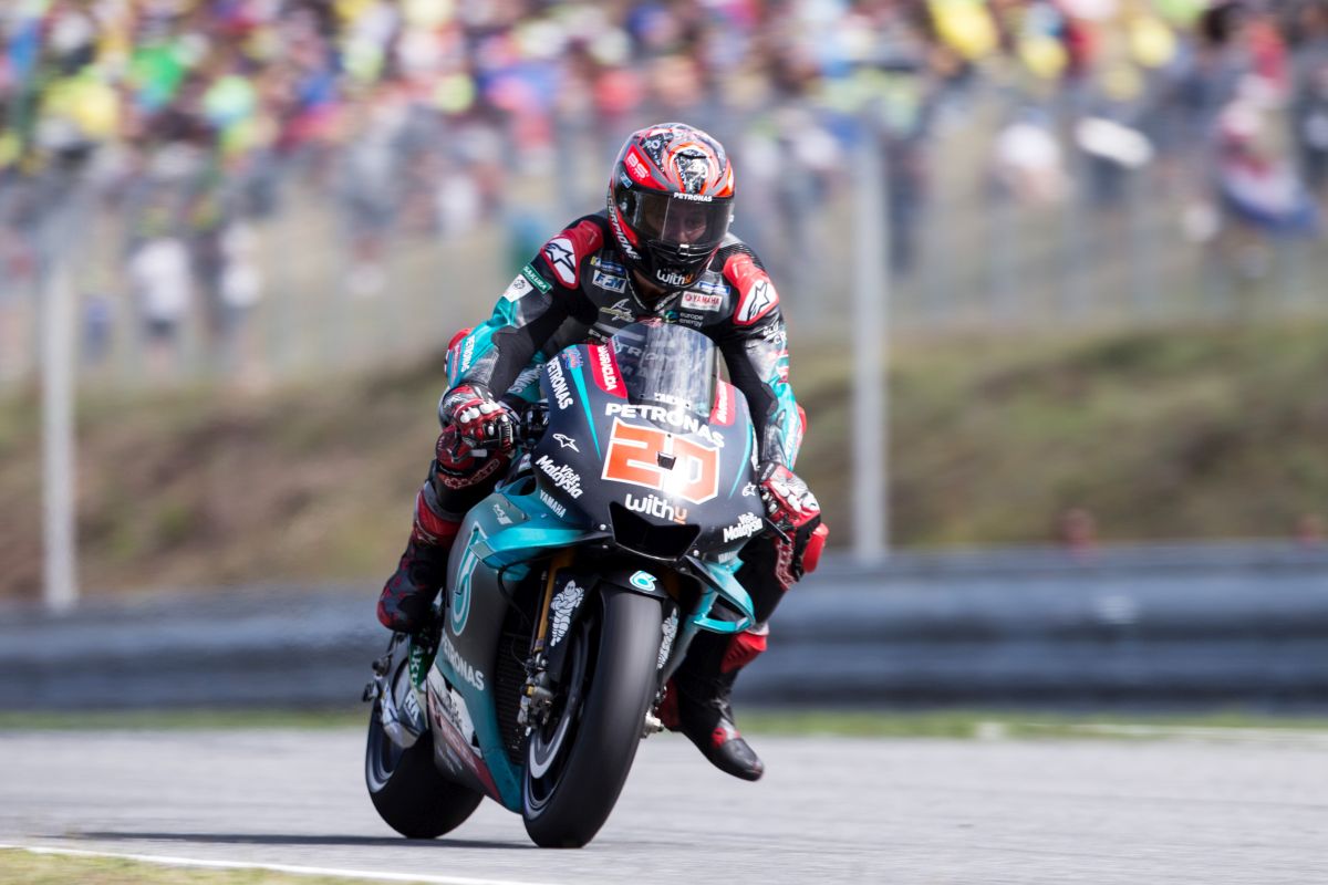 Quartararo domina le libere della MotoGP a Silverstone, 4^ Rossi