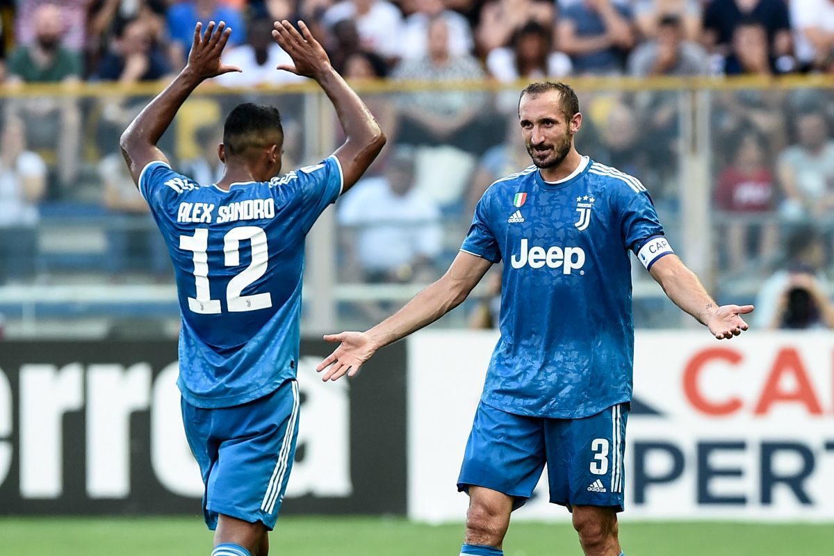 La nuova Juventus non sbaglia l’esordio, Chiellini stende il Parma