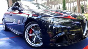 QUALIANO (NAPOLI) (ITALPRESS) - Blitz antiassenteismo dei carabinieri negli uffici del comune di...