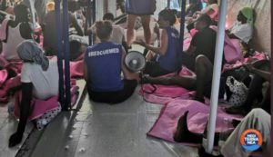 LAMPEDUSA (AGRIGENTO) (ITALPRESS) - &quot;Ci hanno appena comunicato che tra poco la Guardia costiera...