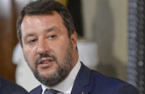 ROMA (ITALPRESS) - "Un governo nato tra Parigi e Berlino e dalla paura di mollare la poltrona, senza...