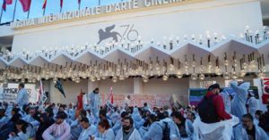 VENEZIA (ITALPRESS) - Un gruppo di circa 400 attivisti del comitato "No Grandi Navi" ha occupato...