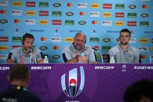 OSAKA (GIAPPONE) (ITALPRESS) - Sole caldo e un campo in perfette condizioni hanno accolto...