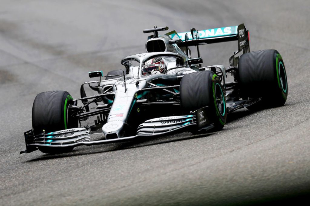 F.1, in Russia vince Hamilton davanti a Bottas e Leclerc