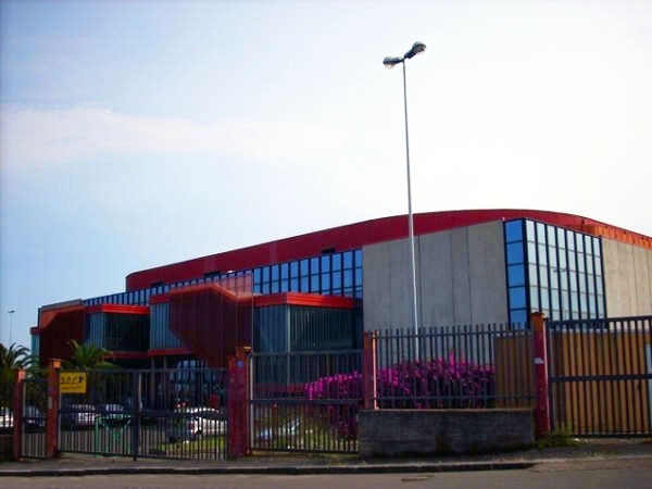 Regione: Palasport Acireale, Comune potrà rinegoziare mutuo con Irfis