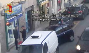 Arresti Palermo. Agenti della Polizia di Stato in servizio presso la Squadra Mobile, nella mattinata...