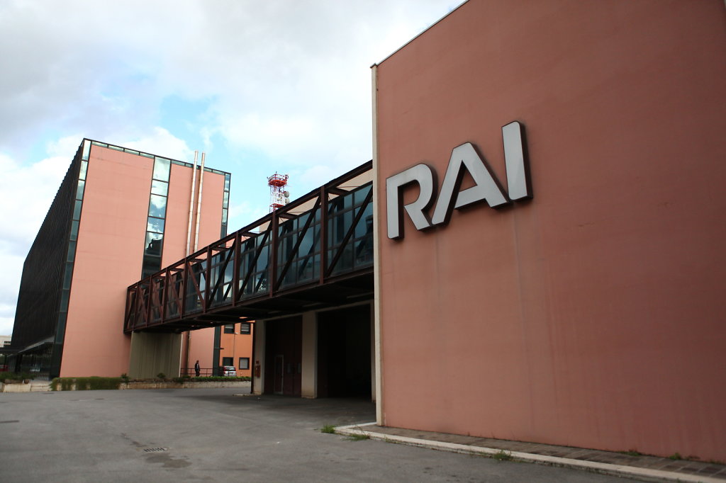 RAI assume 90 professionisti, cinque anche in Sicilia: come candidarsi