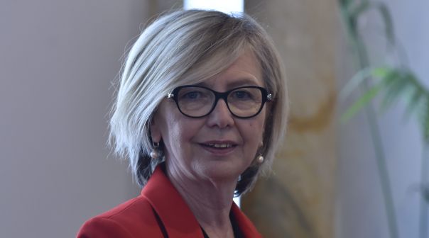 Confesercenti: Bene lo stop ad aumenti Iva